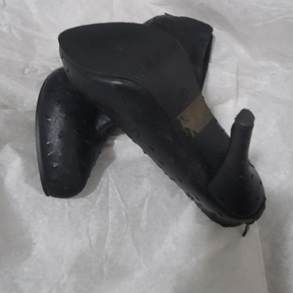 Boots - Picture 2 of 2